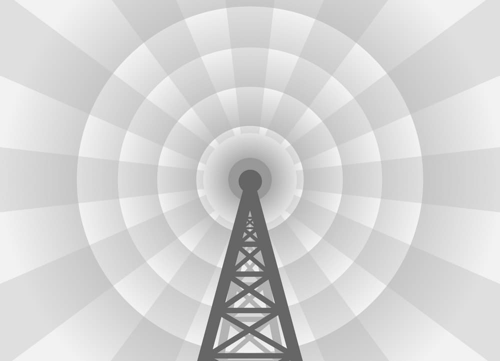 Image shows a black & white animation of a radio mast.