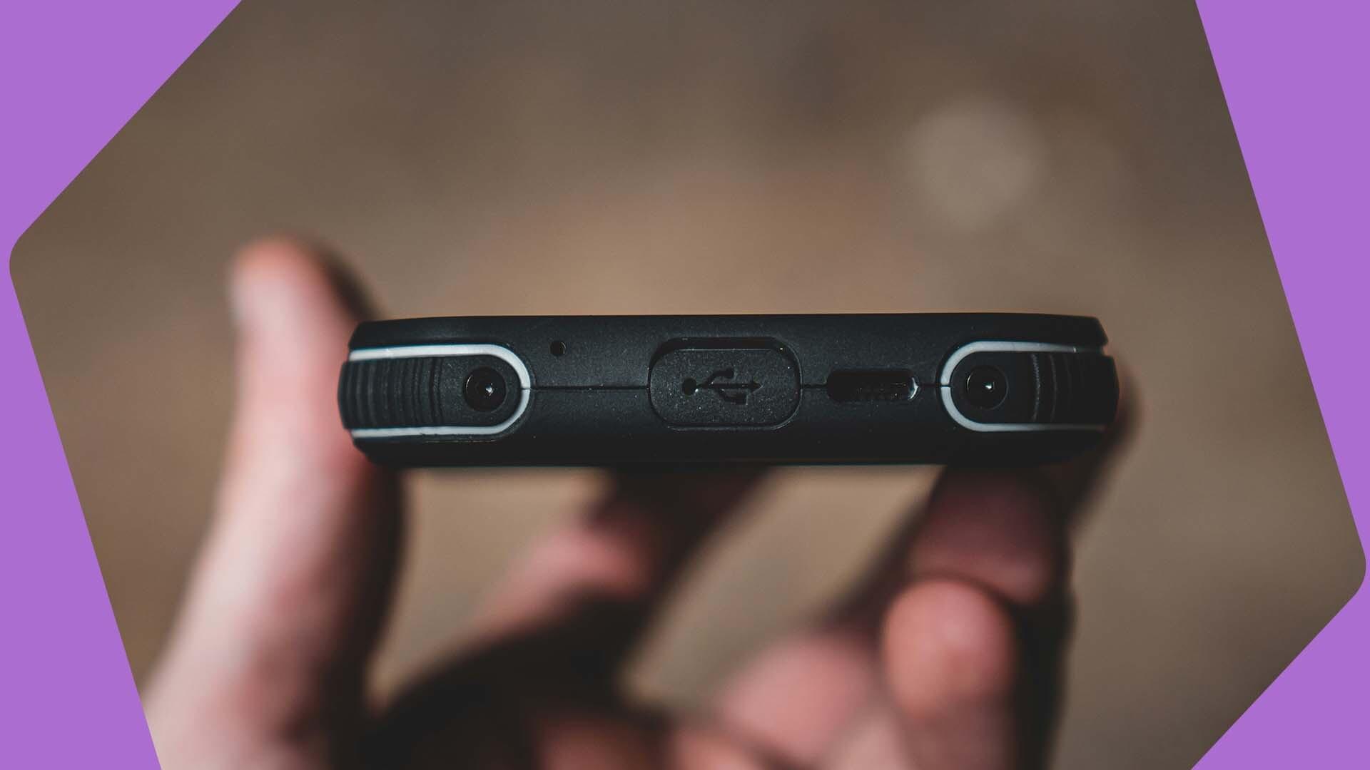 How to listen to fmradio smartphone header
