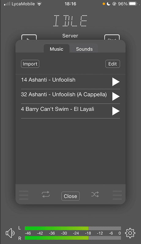 Image is a screenshot from the iziCast app showing the window for uploading tracks and editing their play order.